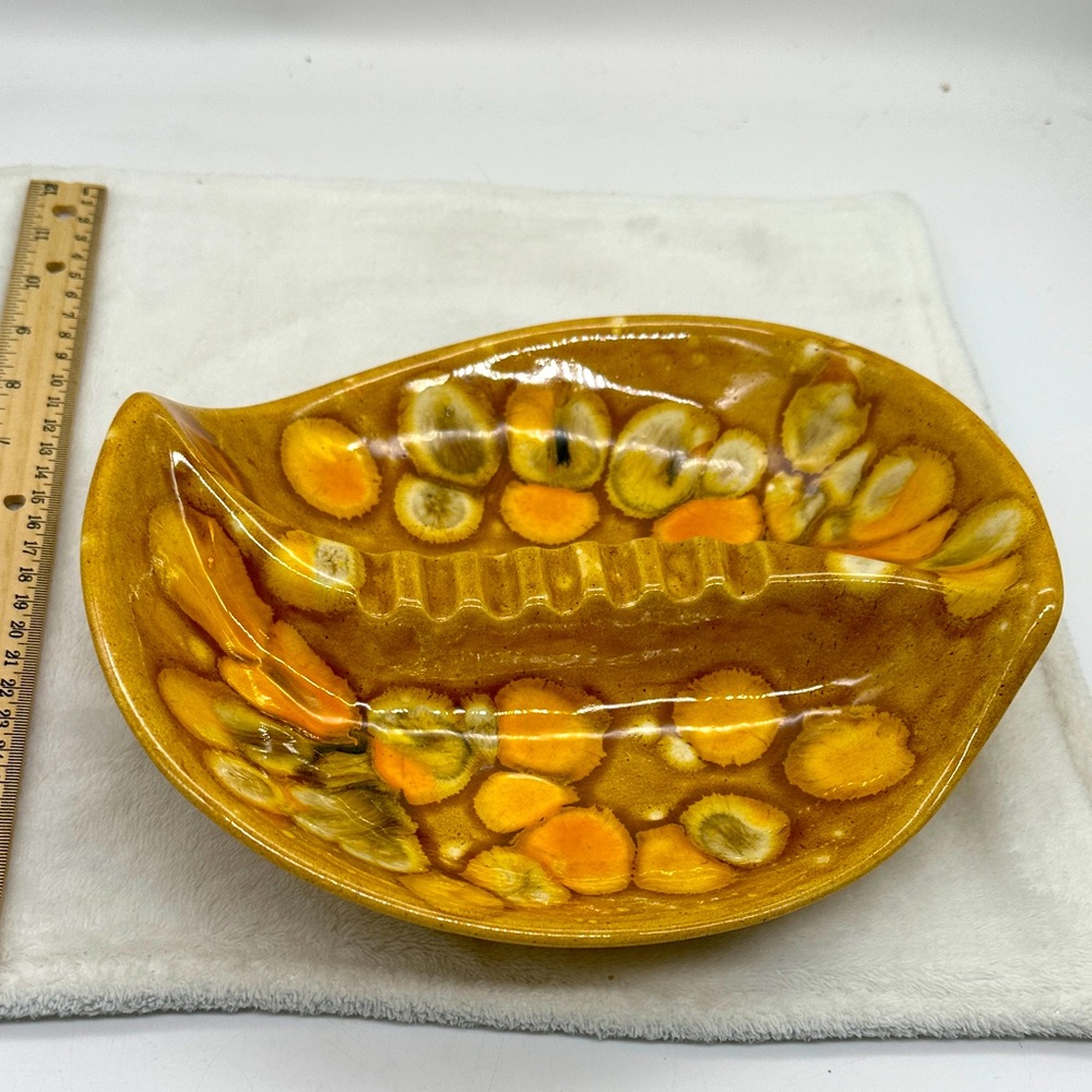 Vintage 1970’s Ceramic Amoeba-Shaped Ashtray/Trinket Dish